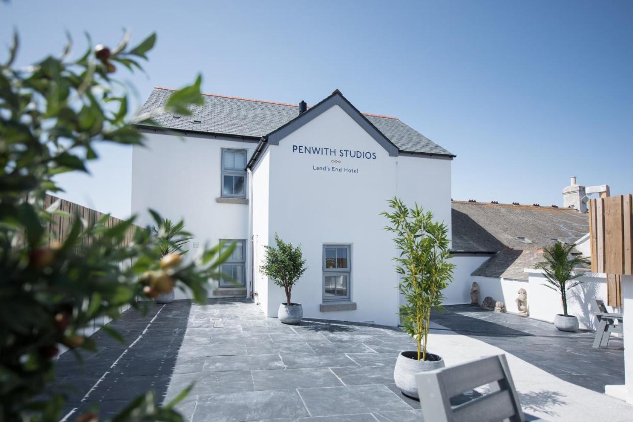 The Land'S End Hotel Sennen Exterior photo