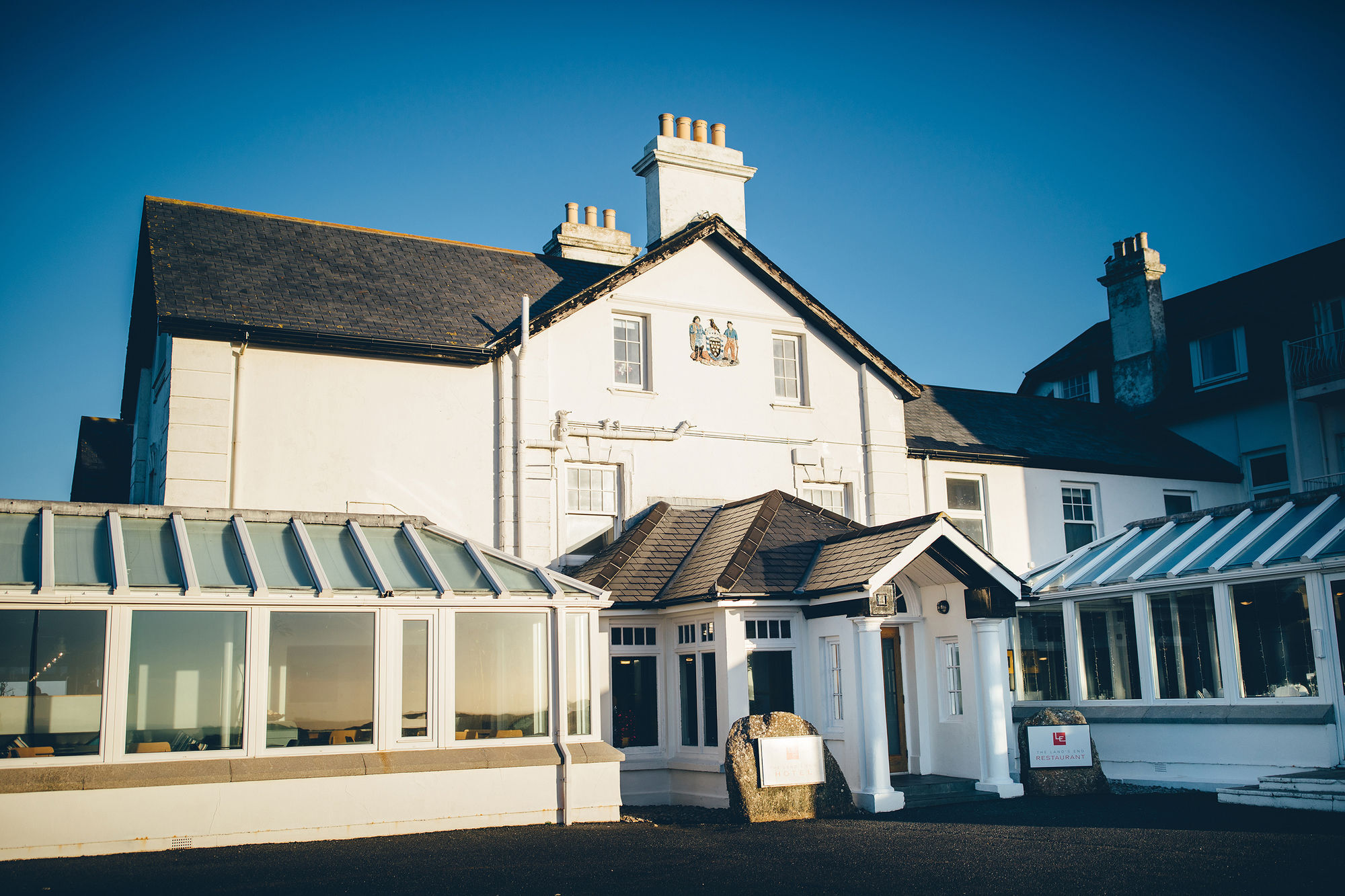 The Land'S End Hotel Sennen Exterior photo